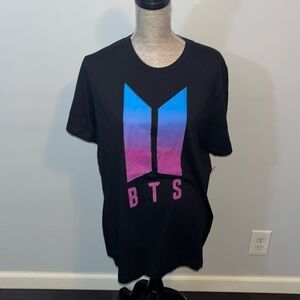 BTS black concert shirt size large unisex.  Excellent condition.